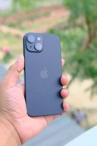 is the iphone 15 waterproof